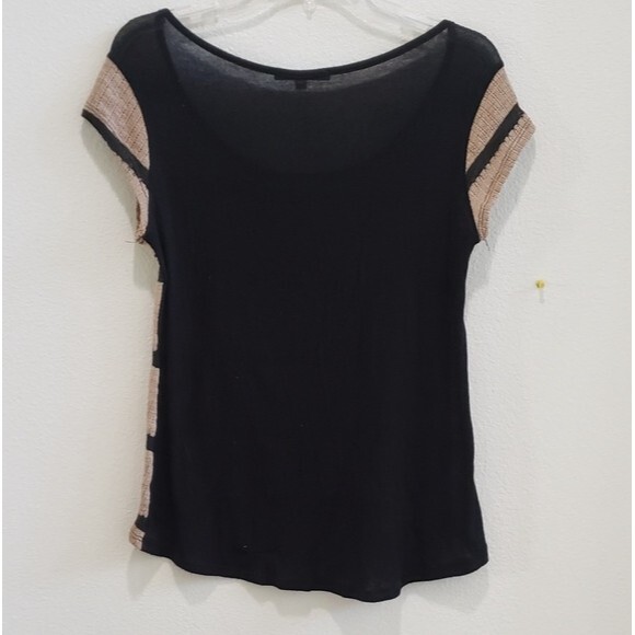 Julie's closet short sleeved sweater women's size small - Picture 2 of 3